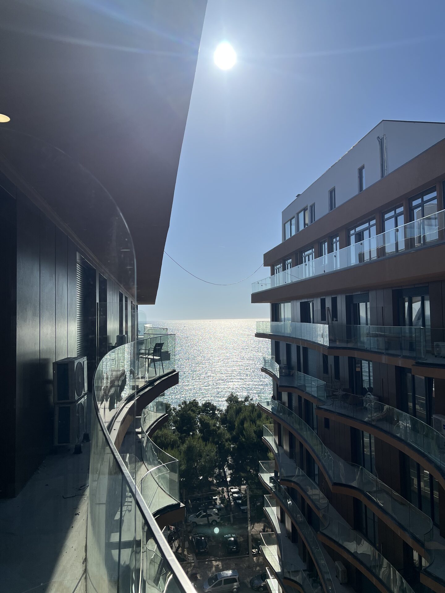Apartment 10